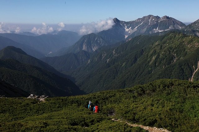 穂高連峰 北アルプス表銀座 燕岳 つばくろだけ の山小屋 燕山荘グループ