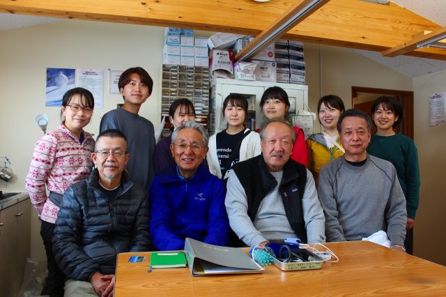 連日の夕立。 北アルプス表銀座 燕岳（つばくろだけ）の山小屋 燕山荘グループ